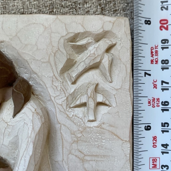 Willow Tree mother and daughter wall decor 8”x4” 2001 home accents. - Picture 7 of 10